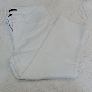 Roz and Ali white jegging capri